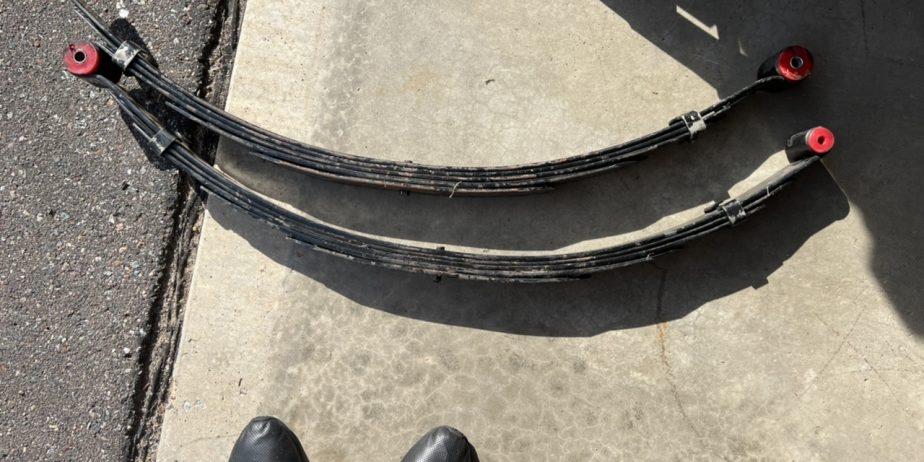 4” Pro Comp Rear Leaf Springs