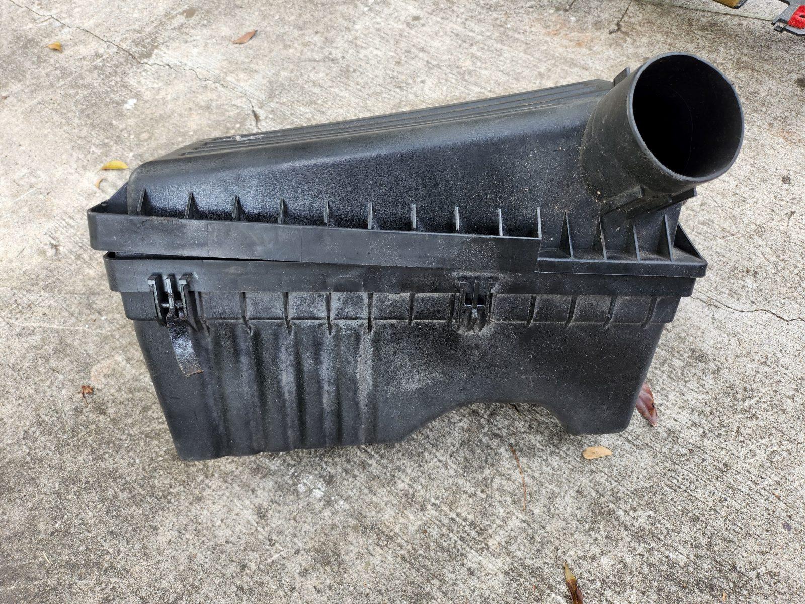 Air intake system for 2.5L 1998 Jeep Wrangler