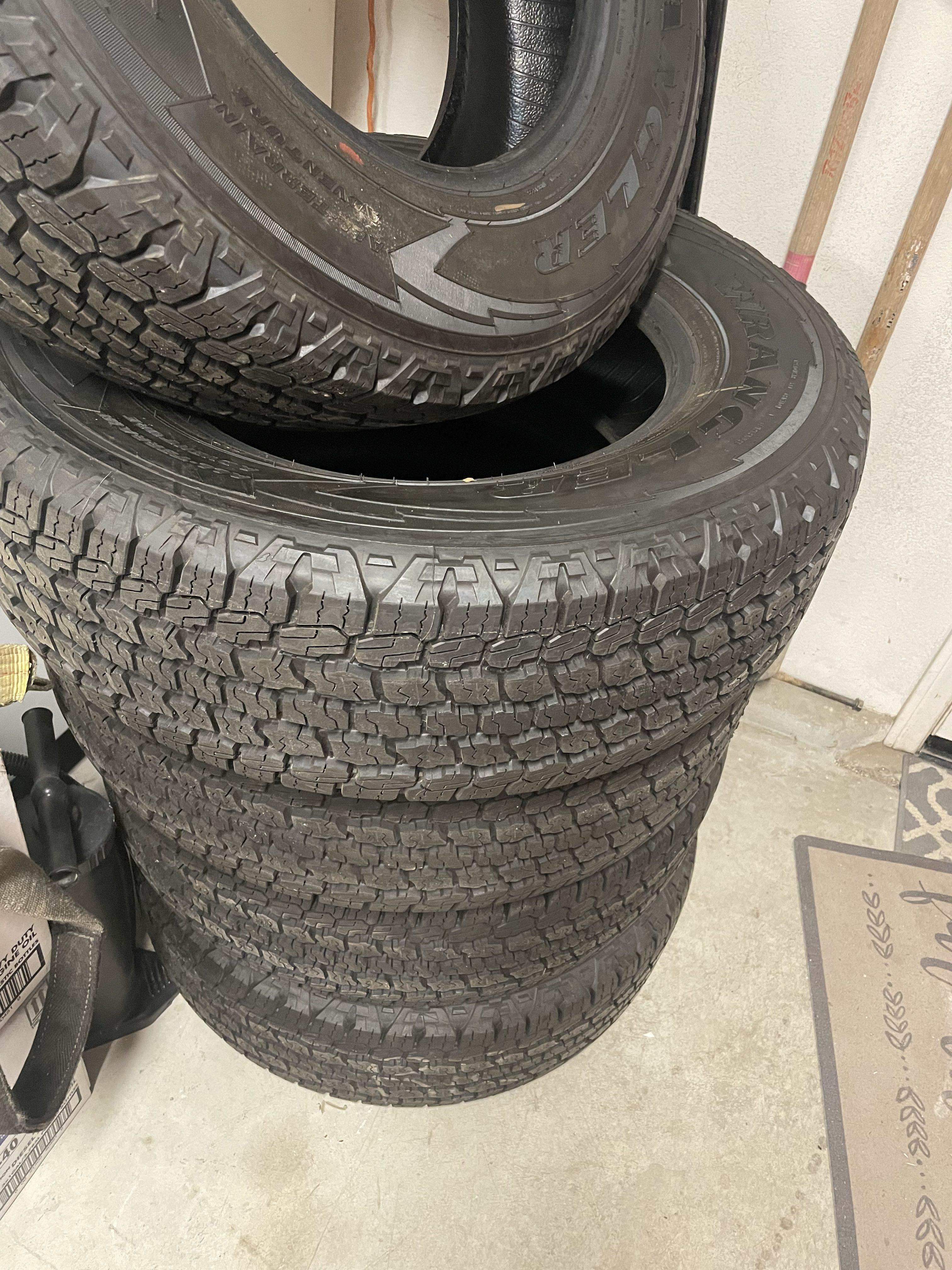 255 70 18 Goodyear Wranglers