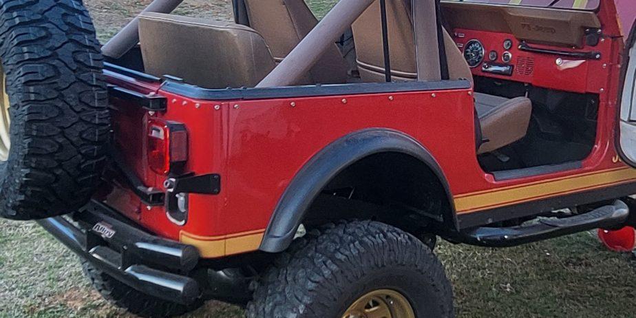 83′ CJ7 Renegade