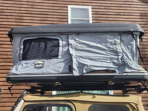 Cascadia Vehicle Tent with TJ Mount