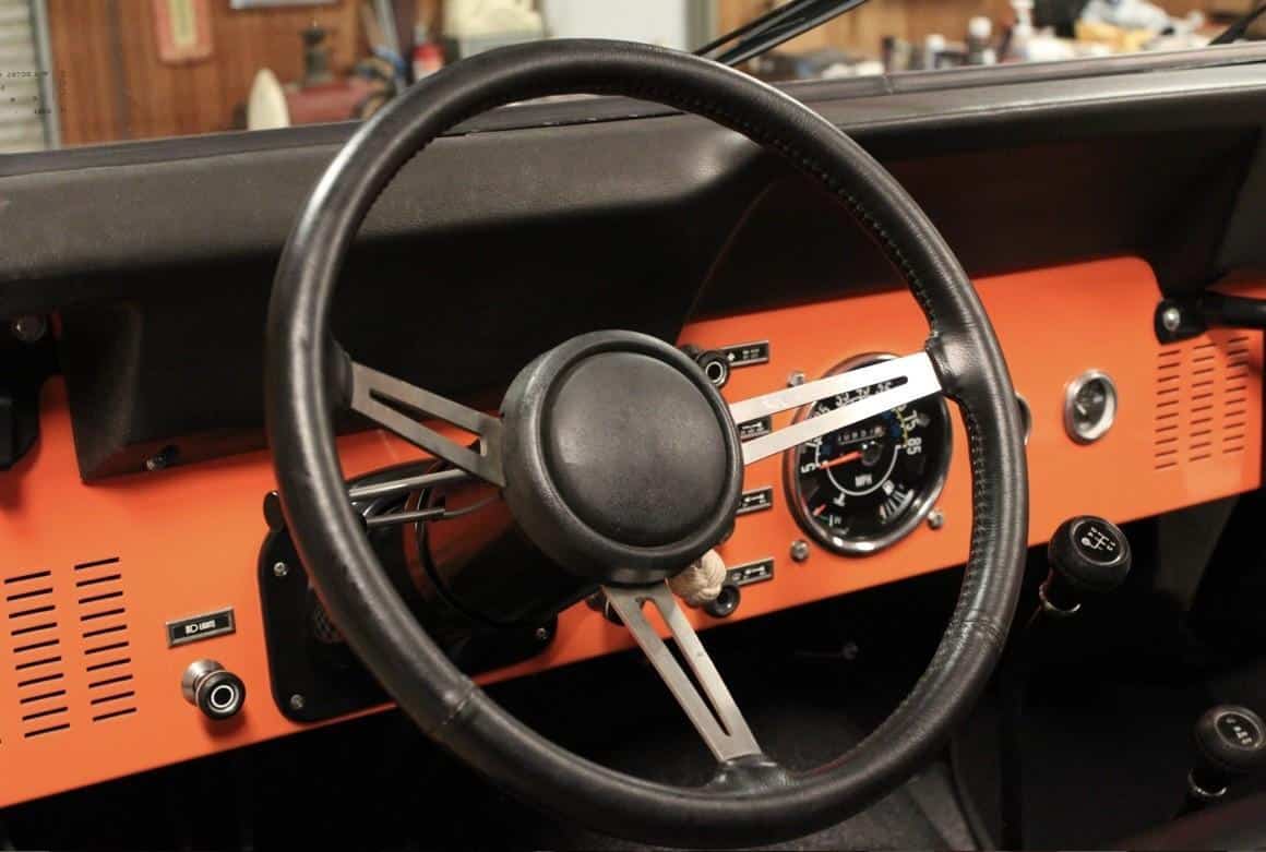 1983 CJ 7