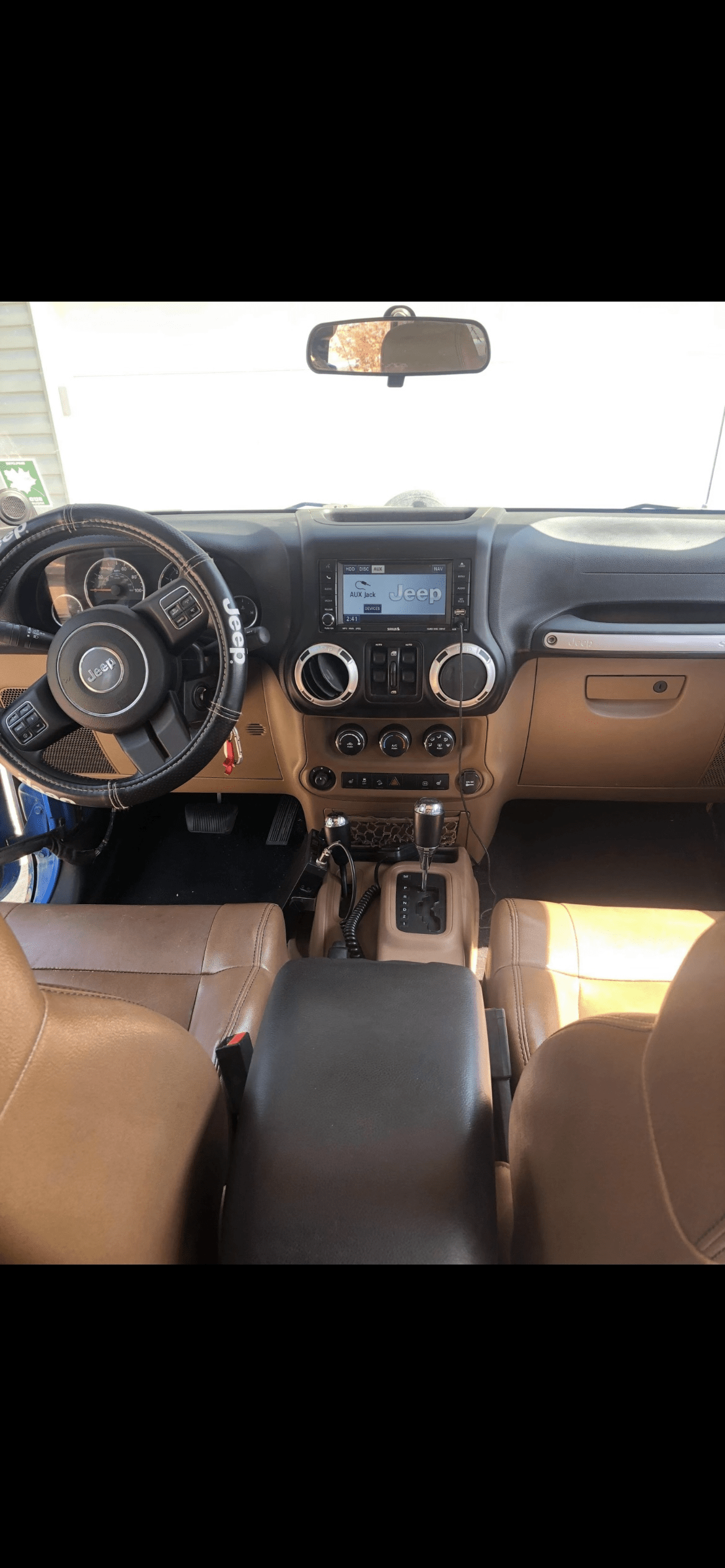 Jeep Wrangler Sahara