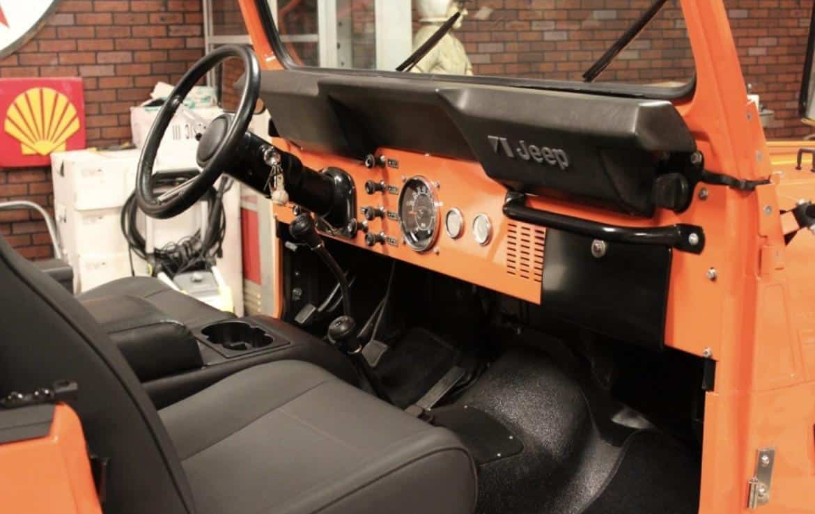 1983 CJ 7