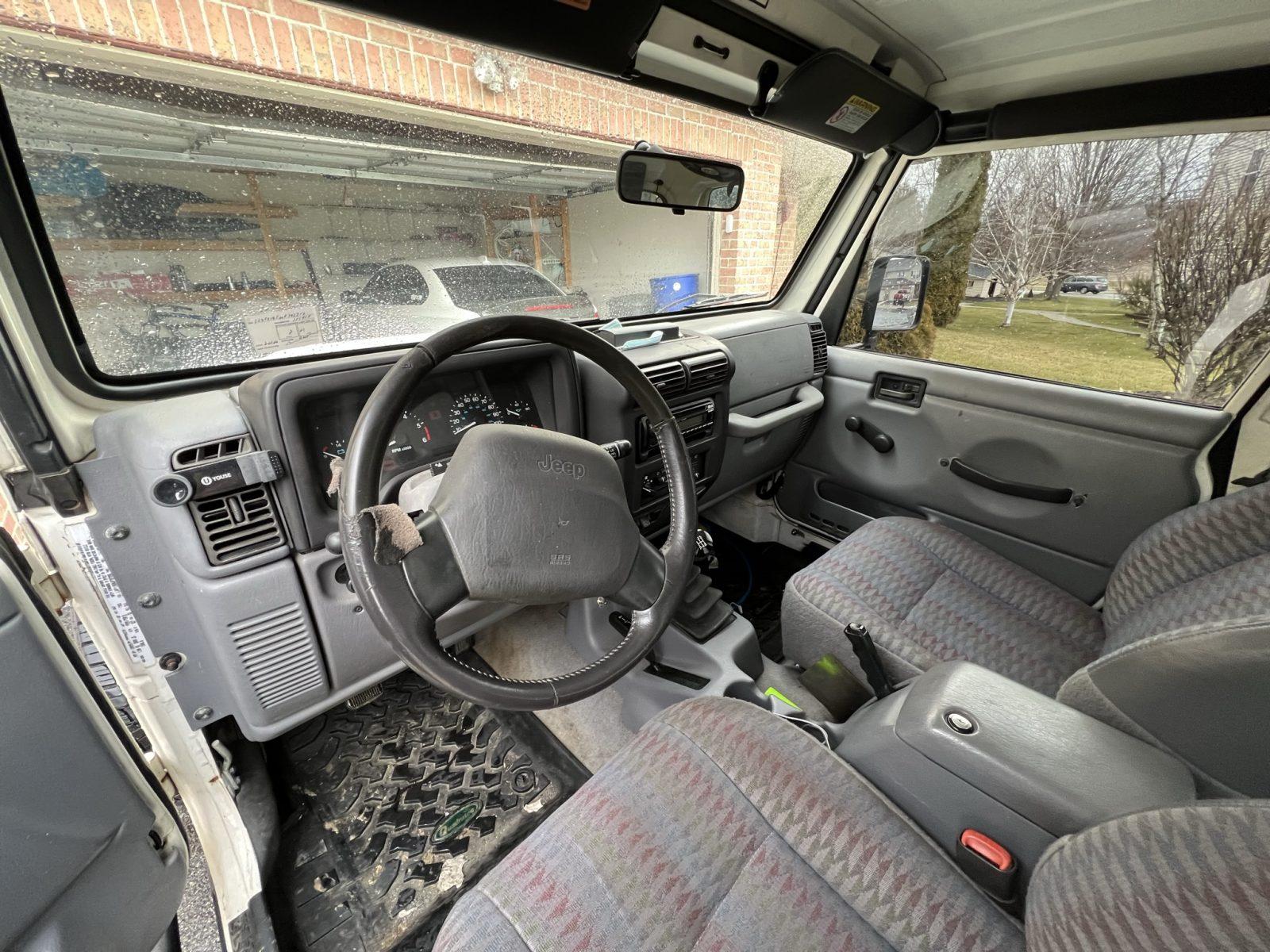 1998 Jeep Wrangler Sport 4.0L