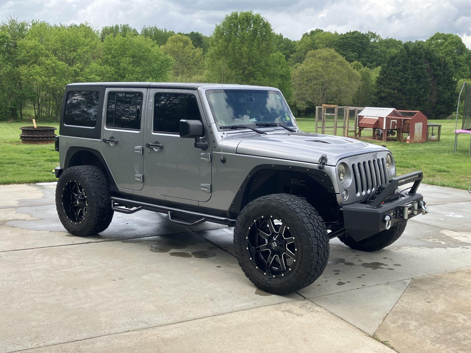 2016 Jeep Wrangler - Jeeping Nation