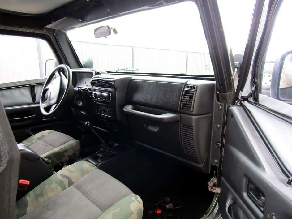 2004 Jeep Wrangler X