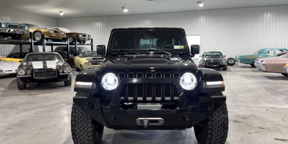2018 Rubicon JL nicely modified