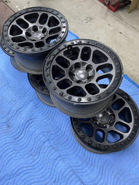 17″ 2022 Rubicon Extreme Recon Wheels
