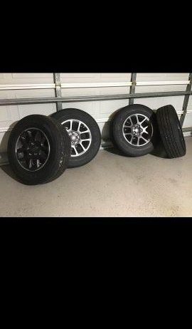 New – 4 255/70R Bridgestone All Season Tires/Wheels