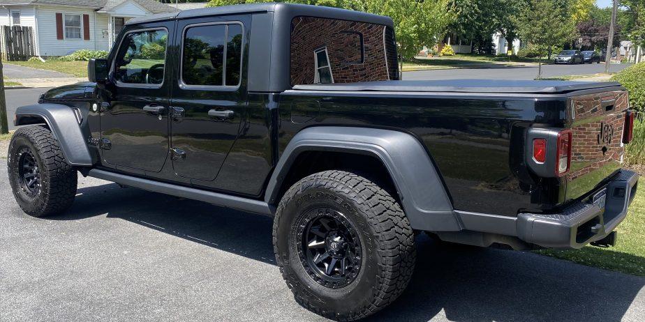 2020 Jeep Gladiator Sport S