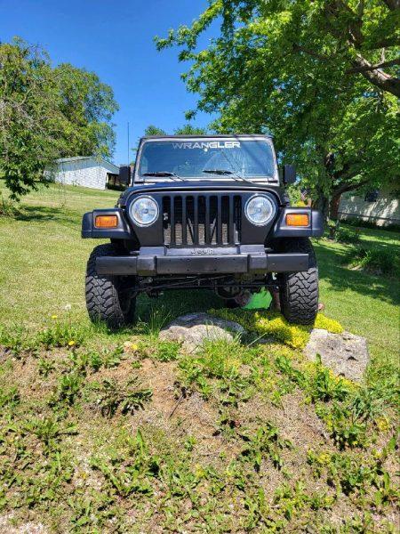 1998 wrangler 1owner