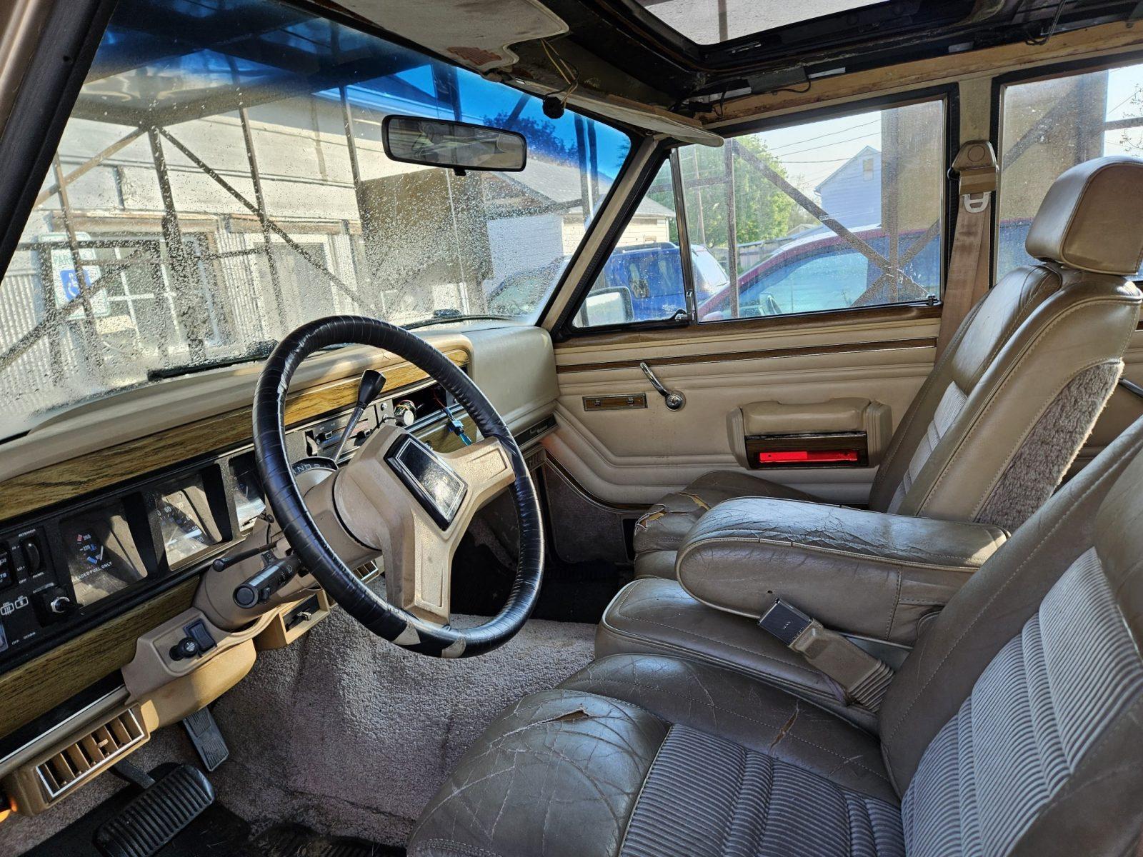 1990 Grand Wagoneer