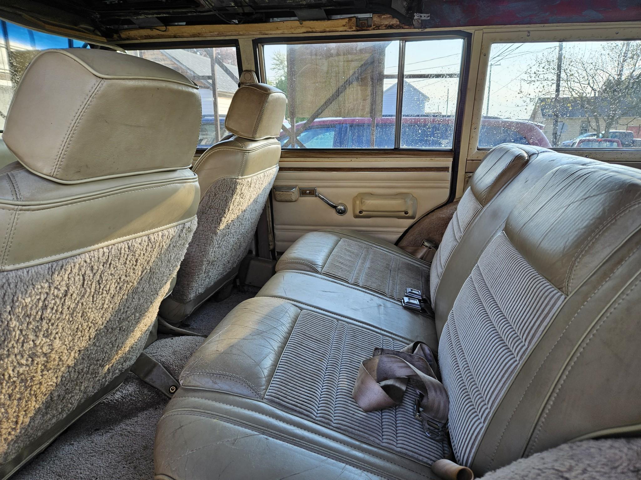 1990 Grand Wagoneer
