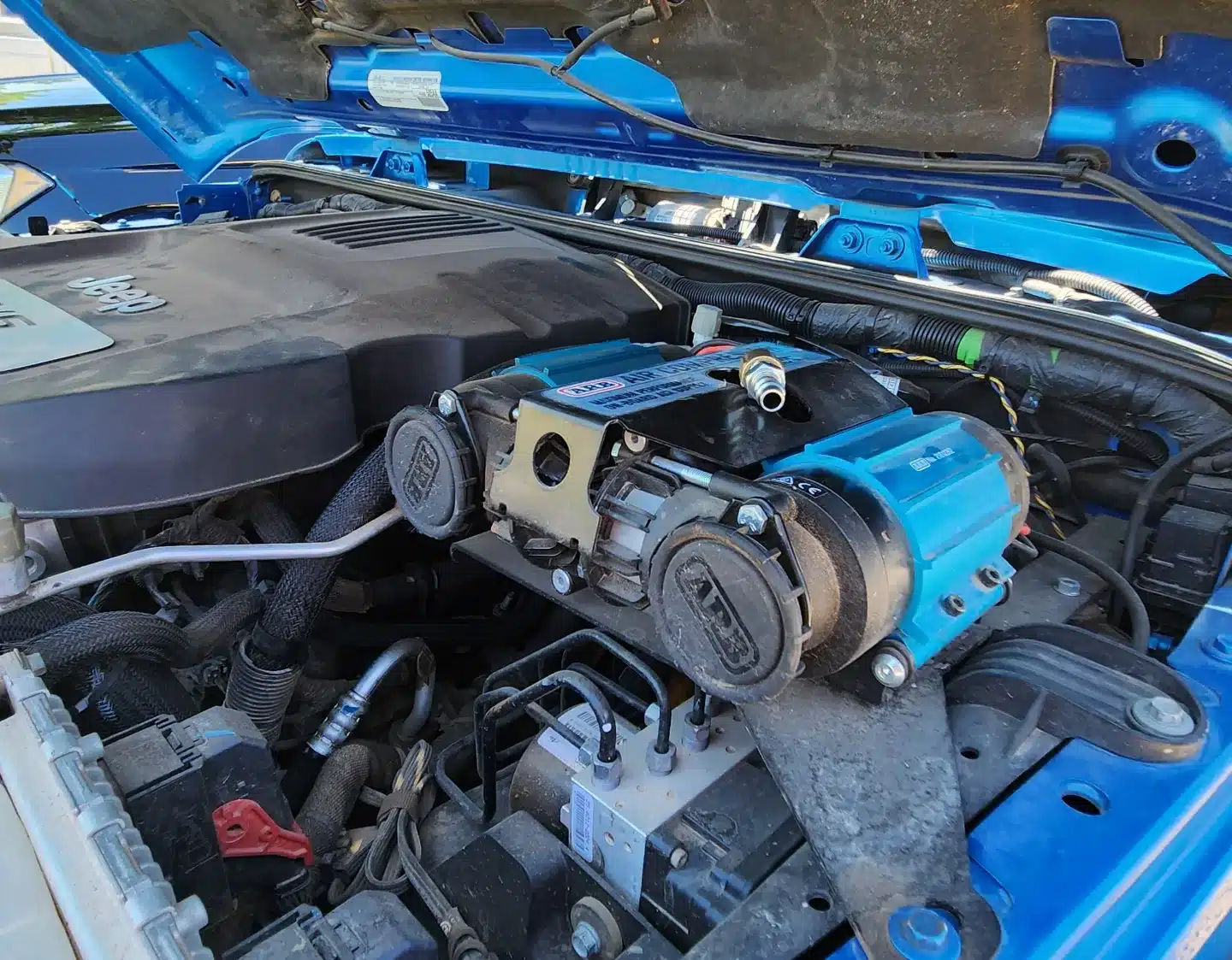 2016 Sahara, clean title in hand