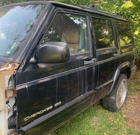 2001 XJ Body and Frame