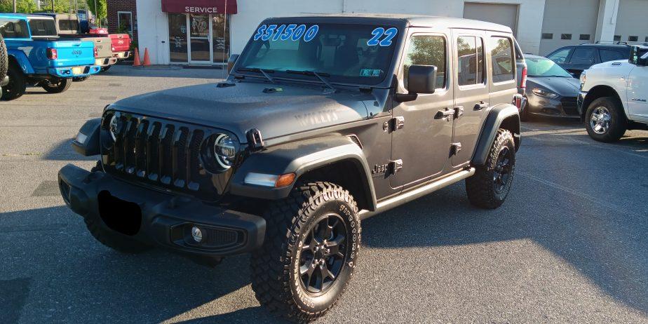 2022 Willys Wrangler Unlimited! 4k miles!