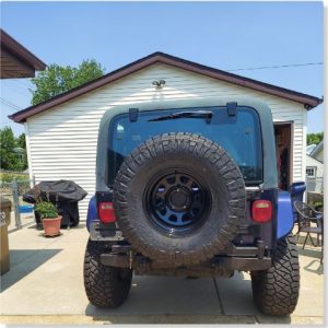 compressed-jeep-rear-view1