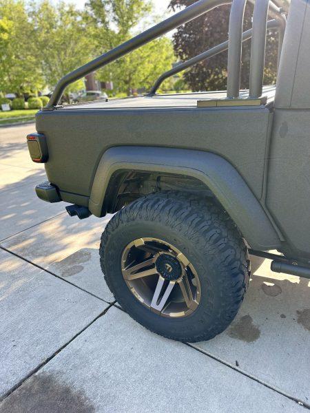 Custom 2021 Jeep Galdiator