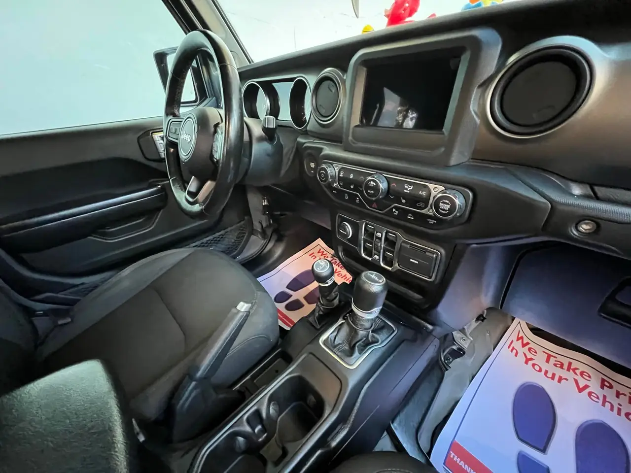 2020 Jeep Gladiator Jurassic World Edition