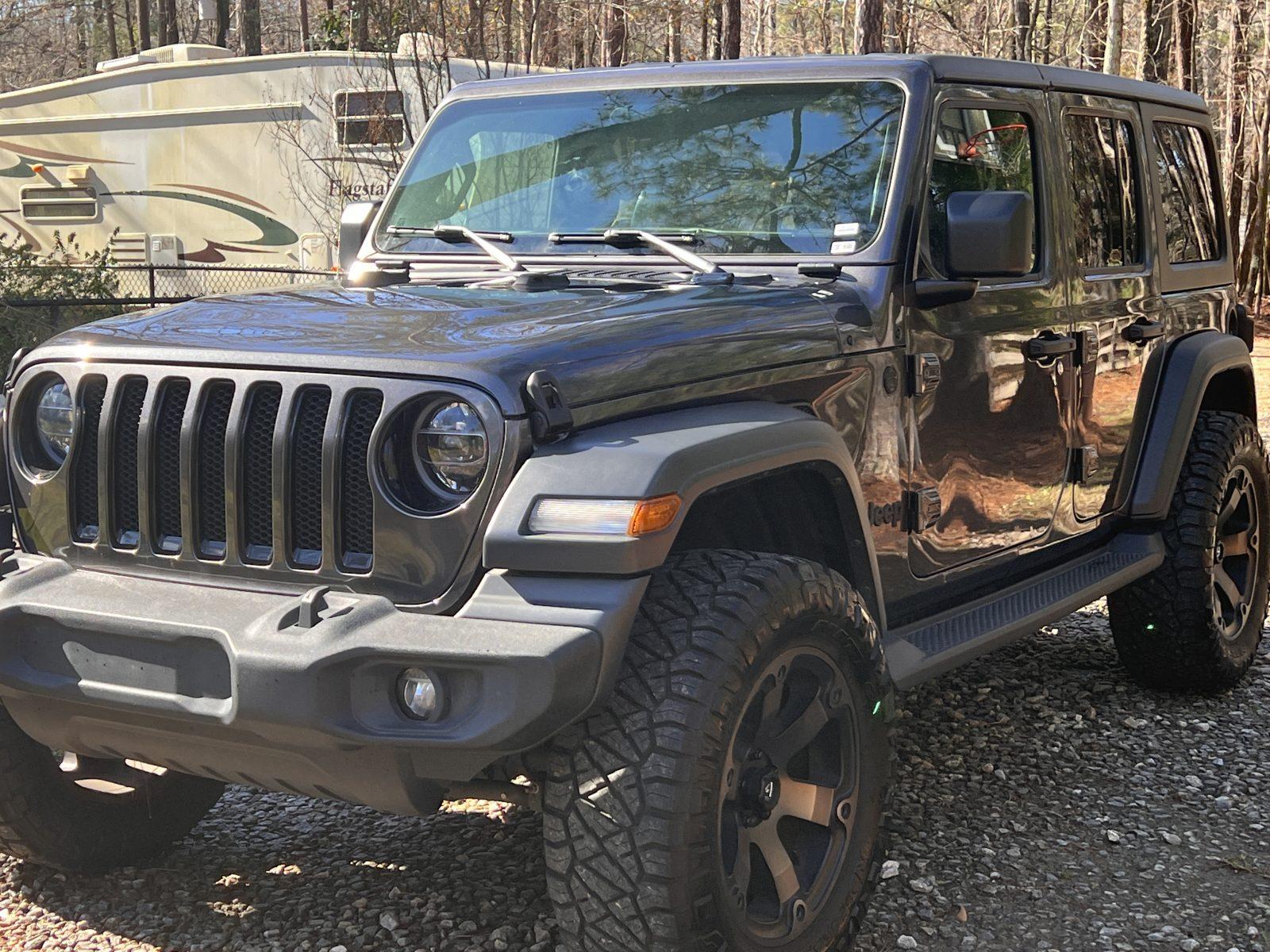2020 Jeep wrangler altitude