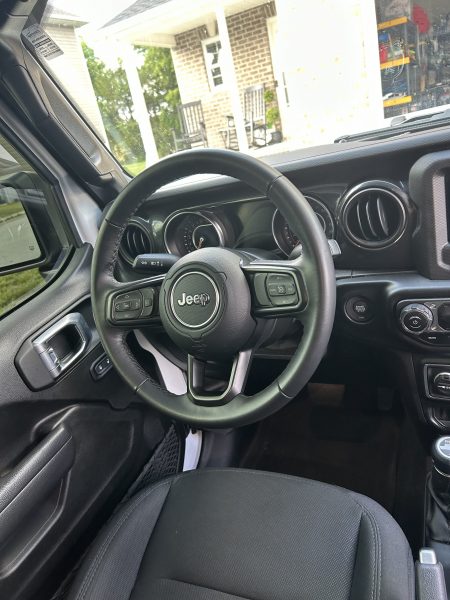 2022 jeep gladiator Sport Altitude