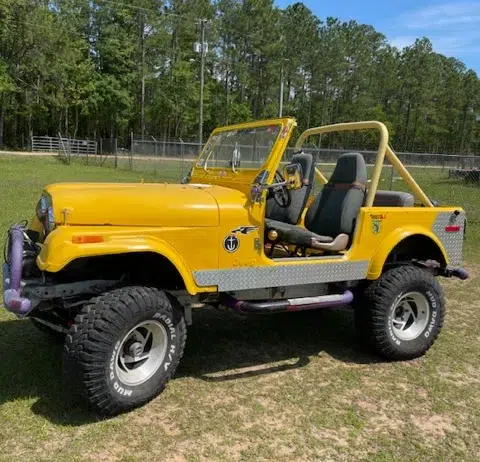 Cj-7. Not a wrangler