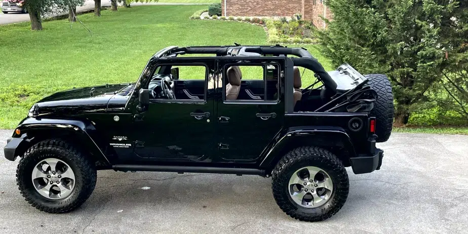 2017 Jeep JK Sahara Unlimited 52k miles. 3.6 with auto trans. Black with ten leather interior. Runs and drives perfect and needs nothing. Brand new tires, AMP power steps, 456 Gears, and backup camera. Contact JB for more information 8653994462