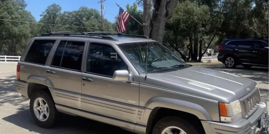 RARE 1998 Jeep Grand Cherokee 5.9 Limited