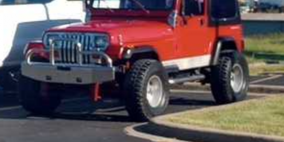 1995 very clean Jeep Wrangler$8,250 OBO Adult owned