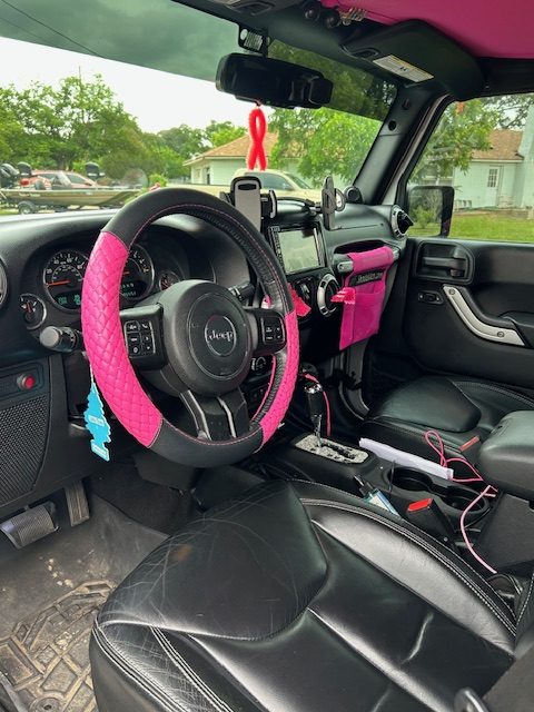 2014 Jeep Unlimited Rubicon 4D 4WD 3.6L Automatic/91,055 miles/ Clean blue title