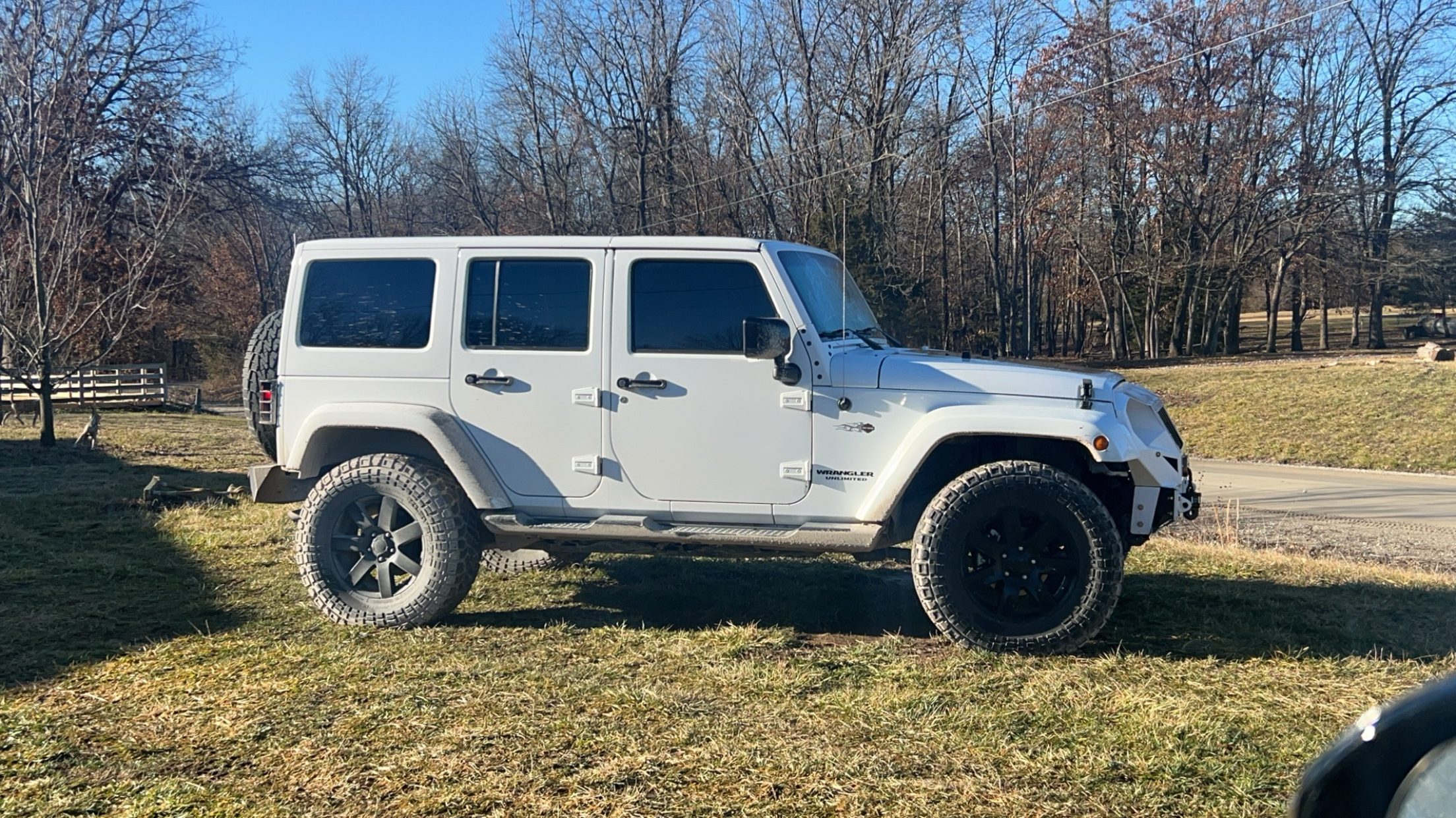 2014 wrangler unlimited Sahara 4d