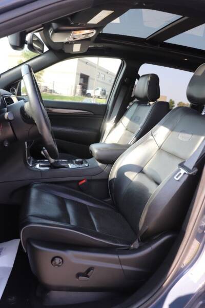 2019 Grand Cherokee Overland