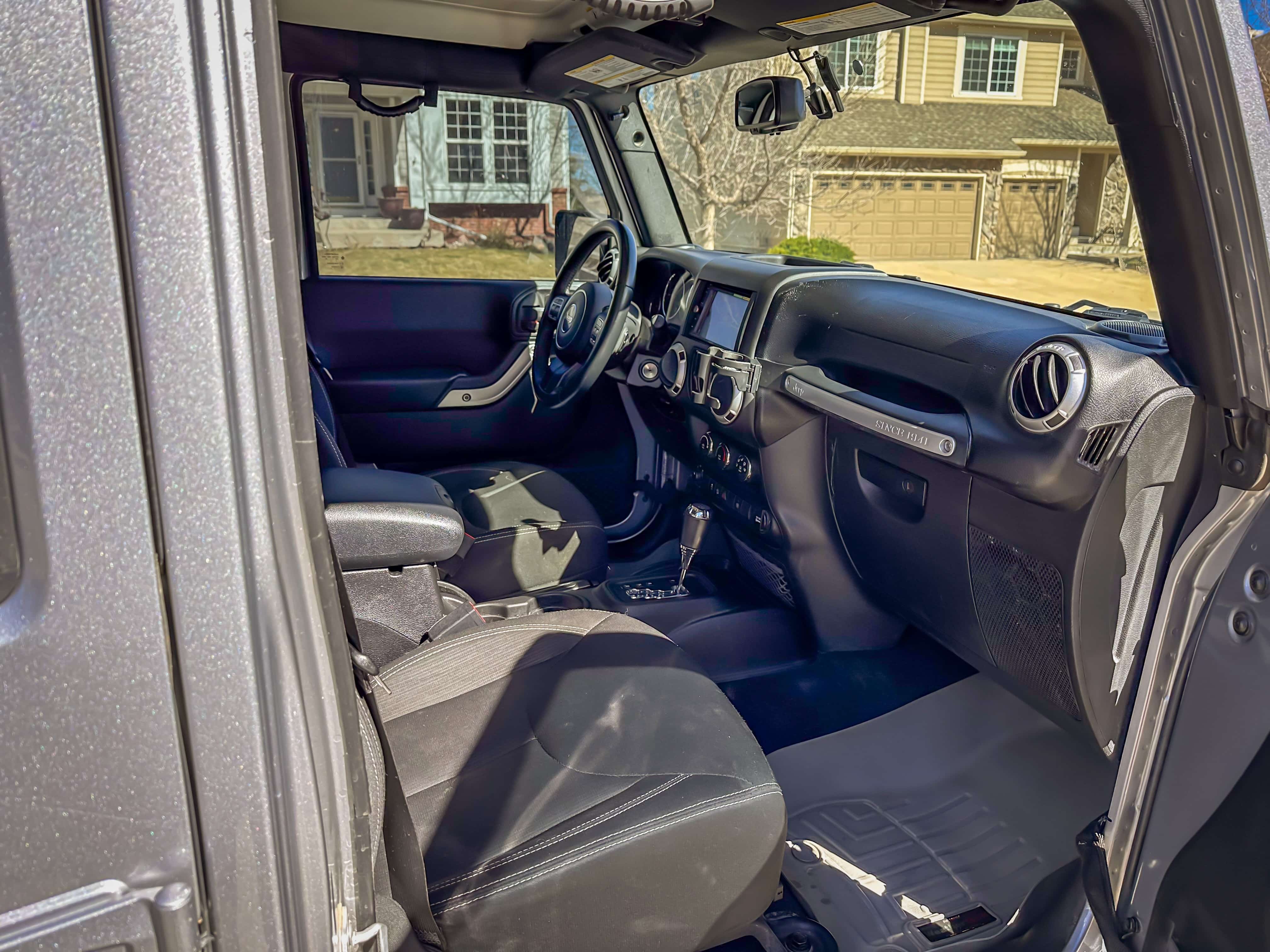 2015 Jeep Wrangler Unlimited Rubicon (JKU)