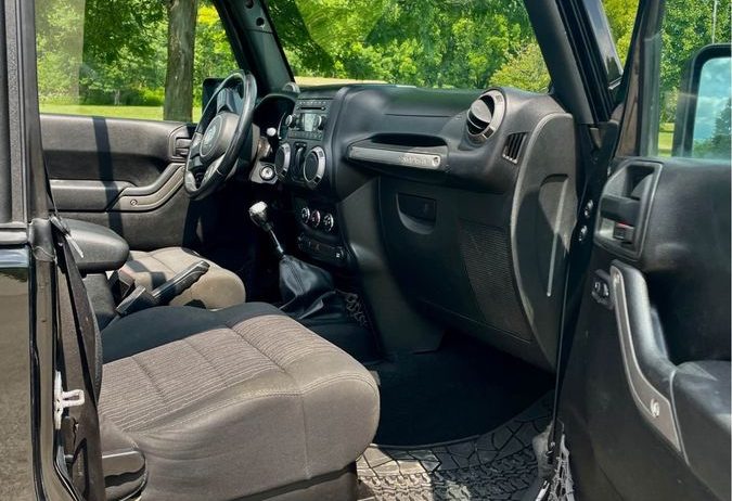 2013 Jeep Wrangler Sport S SUV 2D