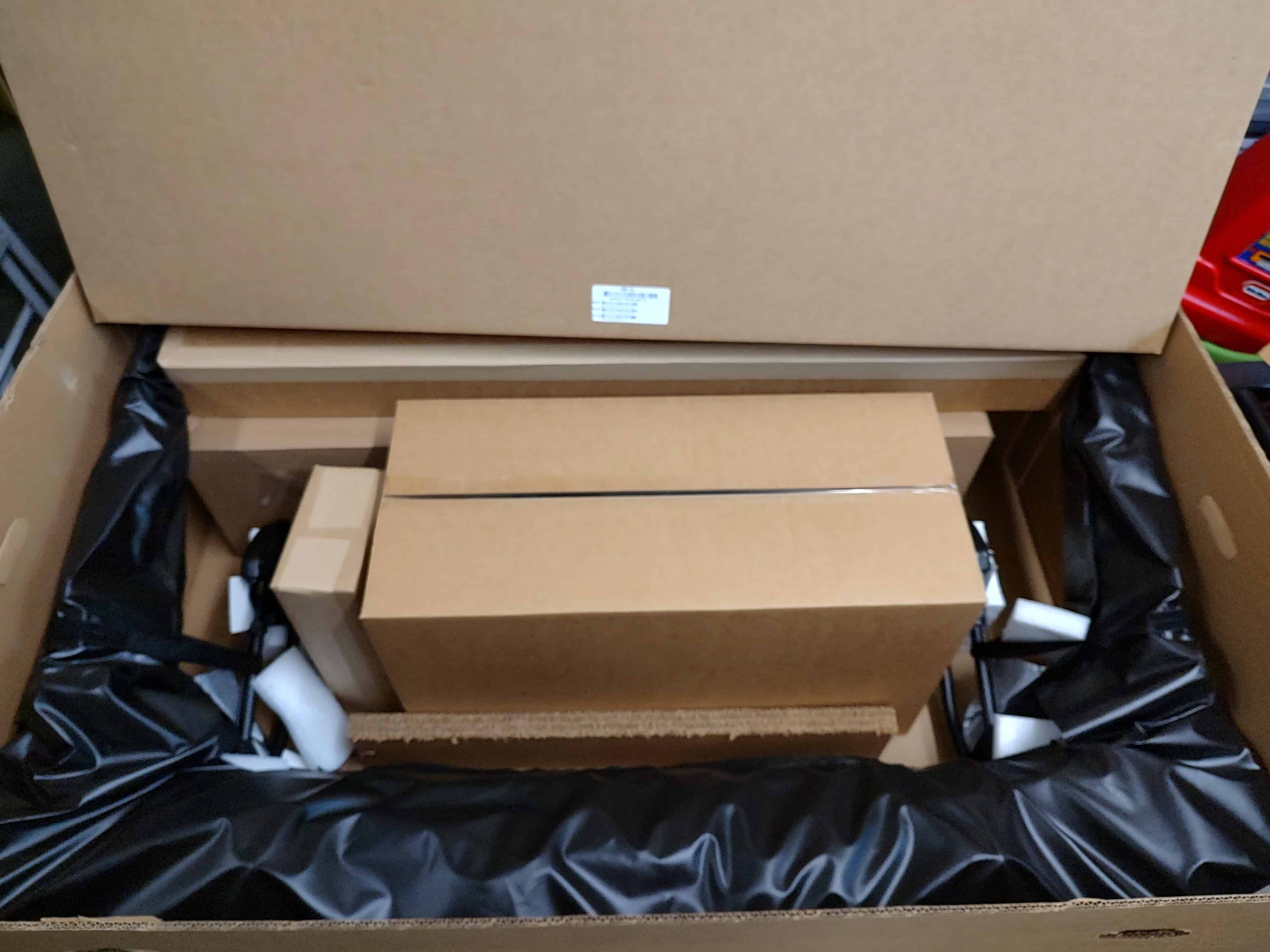 2018 – 2024 Wrangler 4 Door Factory Soft Top & Hardware