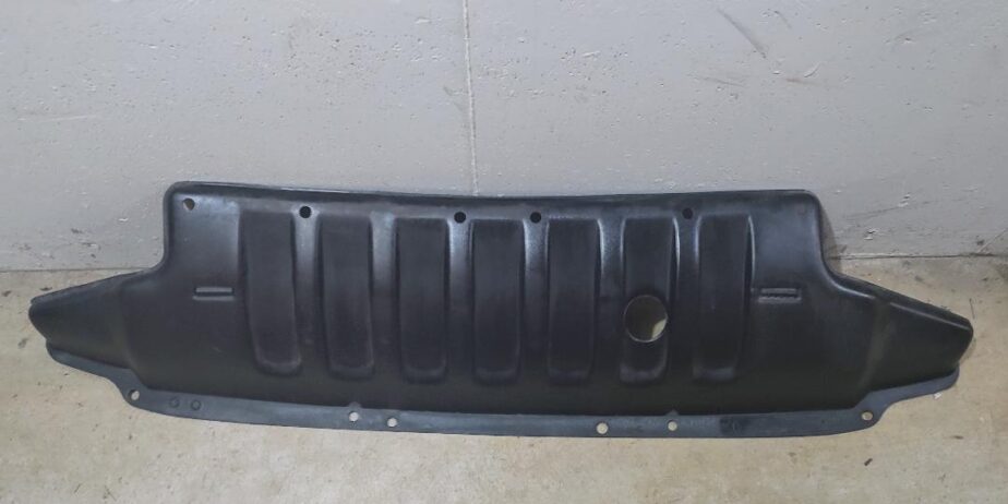 JK (-7-18 Jeep Wrangler) bumper, pan, and a tire step