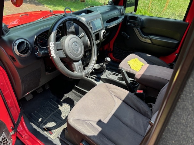 2013 Jeep Wrangler Sport