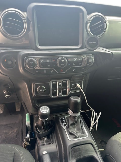 Sahara-Great condition JLU 2018