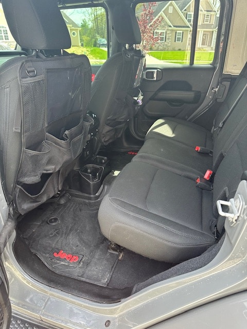 Sahara-Great condition JLU 2018