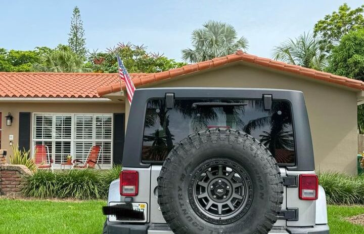 2018 Jeep Wrangler JK Sahara Unlimited – Miami, FL