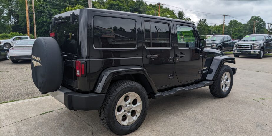 2014 JEEP WRANGLER UNLIMITED SAHARA 4WD