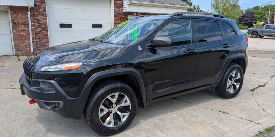 2015 JEEP CHEROKEE TRAILHAWK 4WD