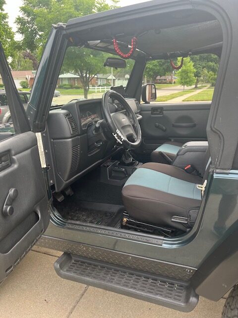 2006 Jeep Rubicon, 6 speed