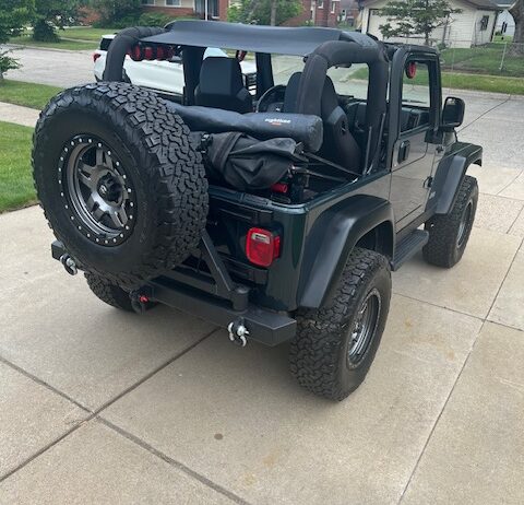 2006 Jeep Rubicon, 6 speed