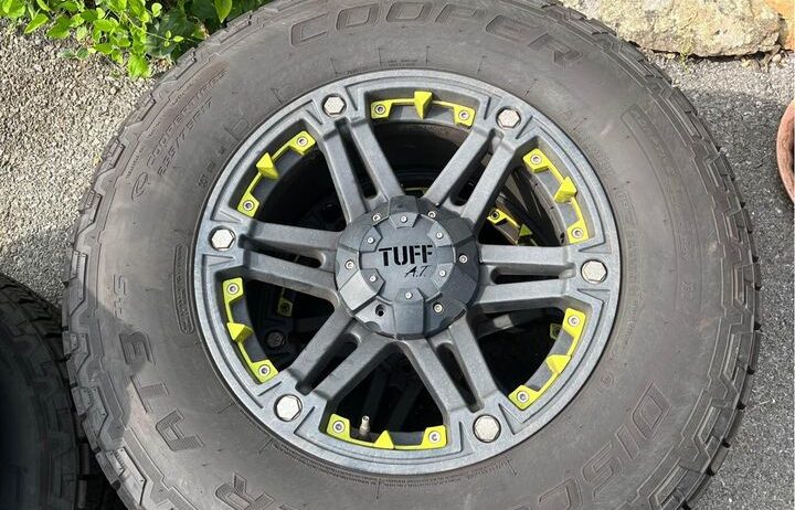 275/55 R17 Tires on Custom TUFF A/T Rims