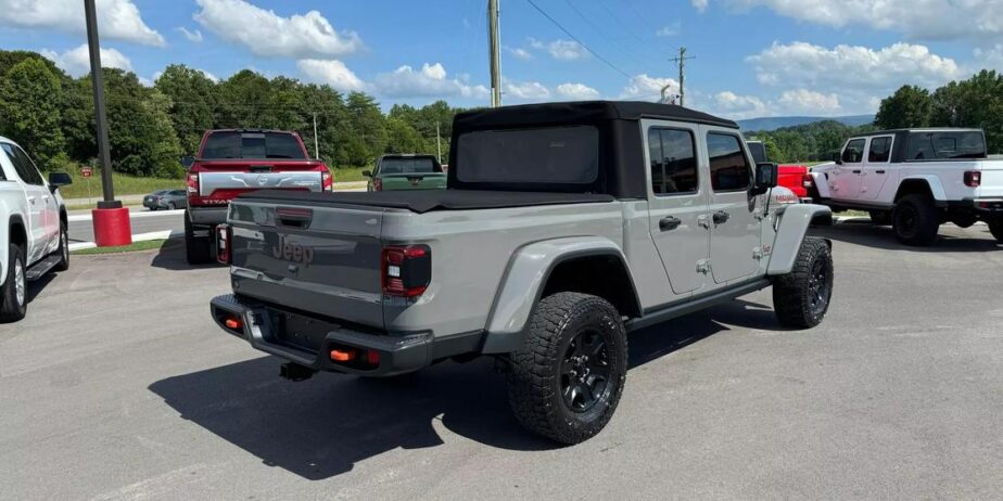 2021 JEEP GLADIATOR MOJAVE PICKUP 4D 5 FT V6, VVT, 3.6 LITER 4wd