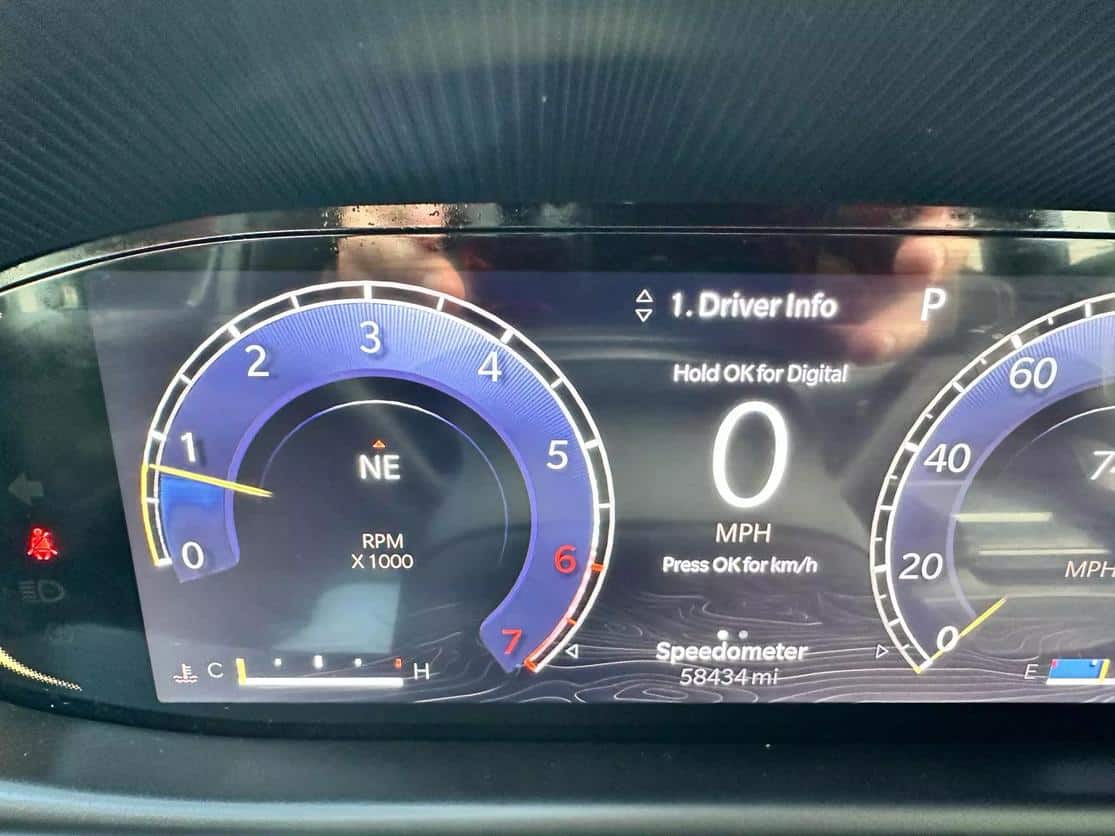 2022 JEEP WAGONEER SERIES II SPORT UTILITY 4D V8, HEMI, ETORQUE, 5.7 LITER 4WD