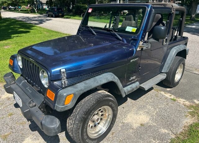 2003 Wrangler Sport, Navy Blue, Hard top, 200k Miles