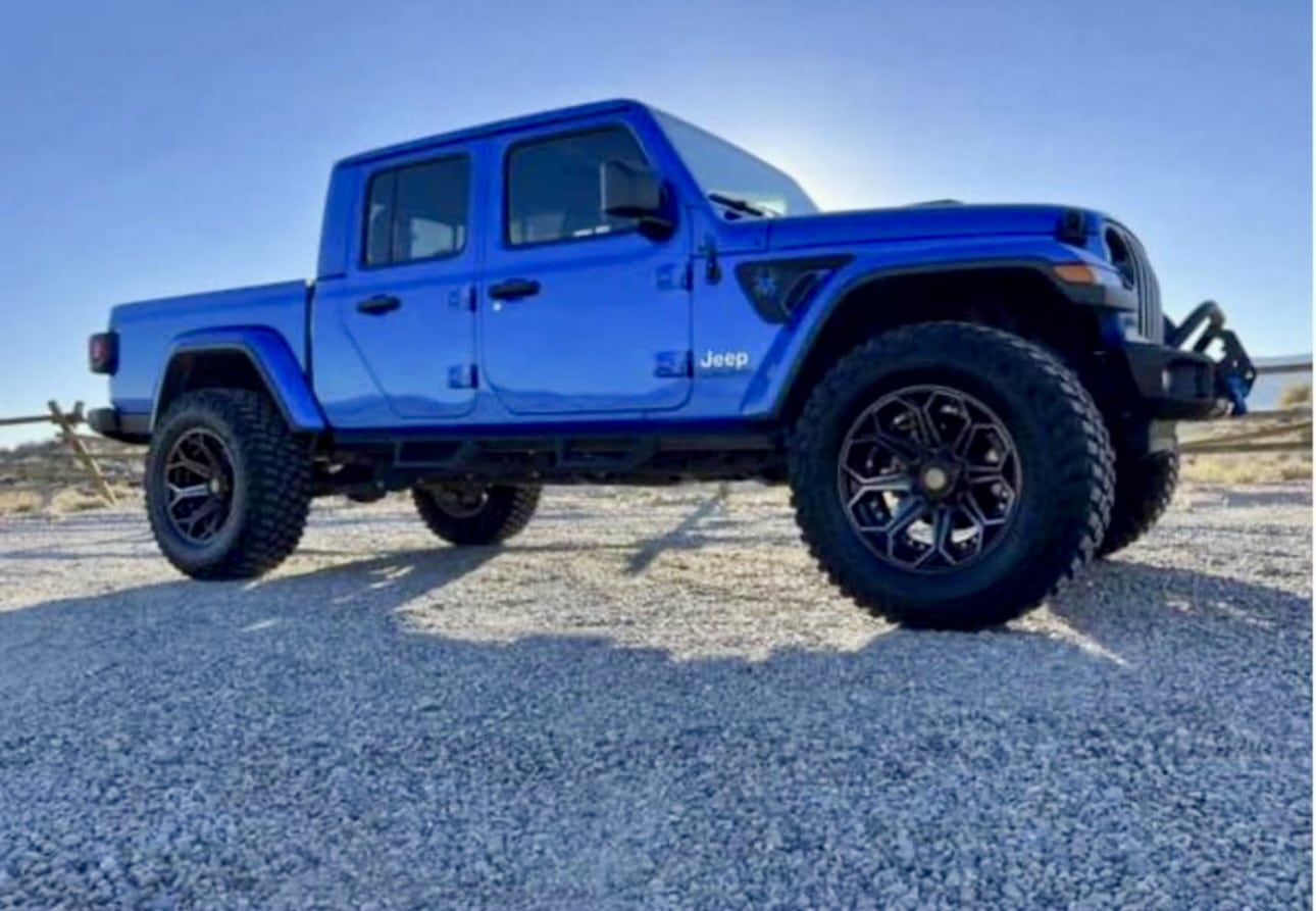 2021 Jeep Gladiator Black Widow Edition
